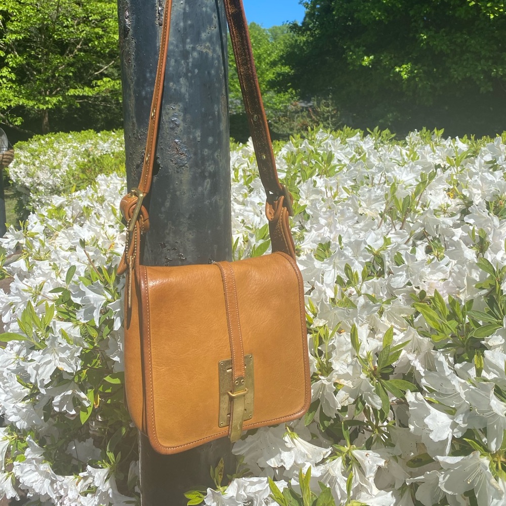 Vintage Coach pre creed bag Hasp courier tab Look!